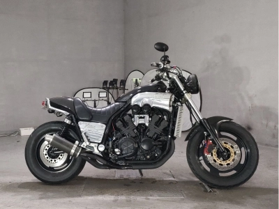 Yamaha V-MAX