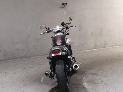 Yamaha V-MAX