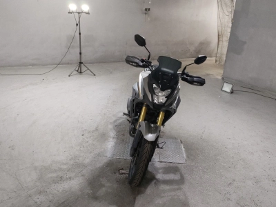 Honda CB200X