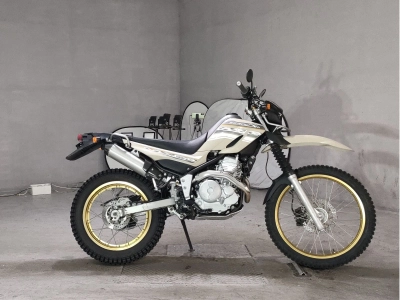 Yamaha SEROW 250