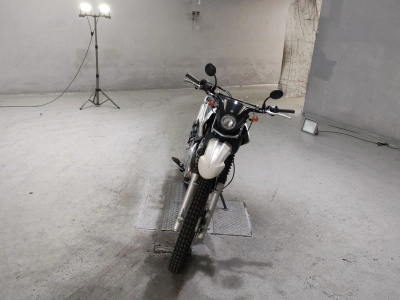 Yamaha SEROW 250