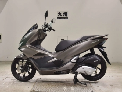 Honda PCX125-3