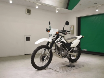 Honda XR230