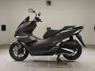 Honda PCX125-4