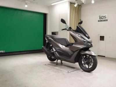 Honda PCX125-4