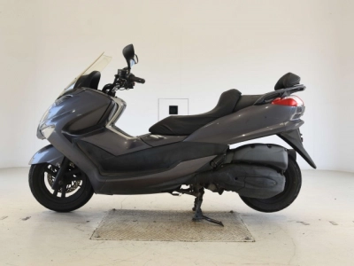 Yamaha MAJESTY 250-4