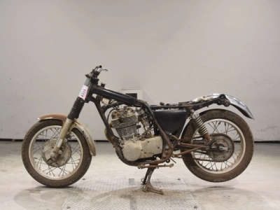 Yamaha SR400-2(SHO LOUIS  NOT EQUIPPED )