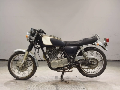 Yamaha SR400-2(SHO LOUIS  NOT EQUIPPED )
