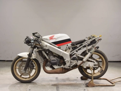 Honda NSR250R-4