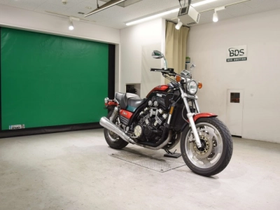 Yamaha V-MAX
