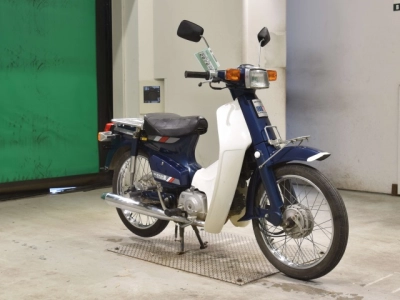 Honda C90