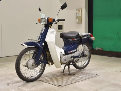 Honda C90