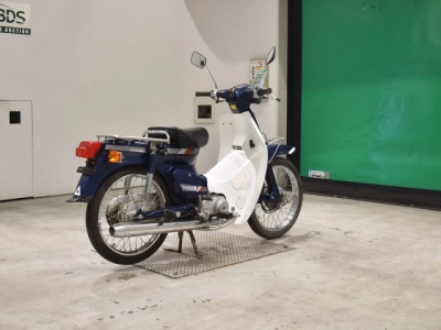 Honda C90