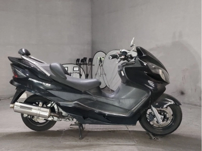 Suzuki SKYWAVE 250S