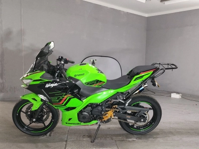 Kawasaki NINJA250
