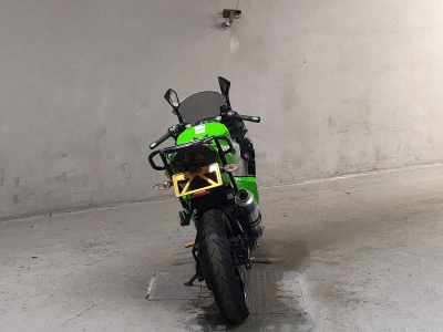 Kawasaki NINJA250