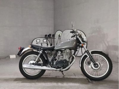 Yamaha SR500-1