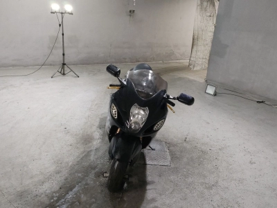 Suzuki GSX1300R HAYABUSA