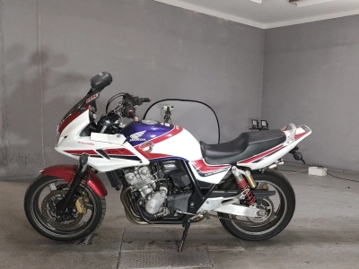 Honda CB400SFV-4 BOLDOR
