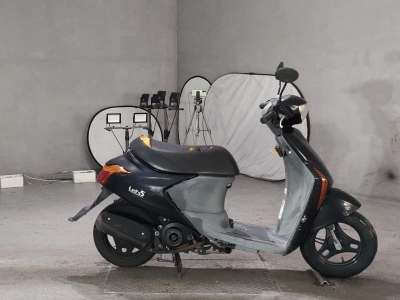 Suzuki LET'S5
