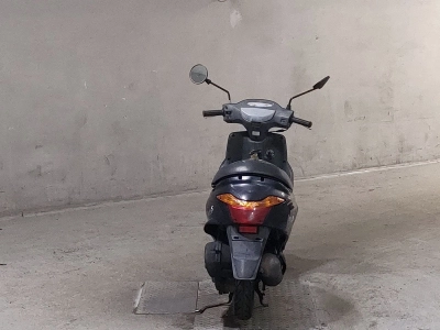 Suzuki LET'S5