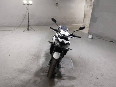 Triumph TRIUMPH STREET TRIPLE R