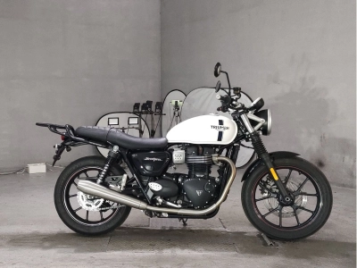Triumph  TRIUMPH  STREET  TWIN 900