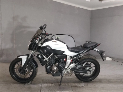 Yamaha MT-07