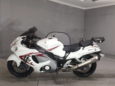 Suzuki GSX1300R HAYABUSA