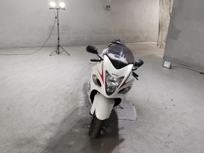 Suzuki GSX1300R HAYABUSA