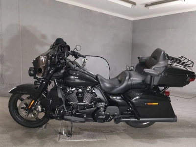 Harley-Davidson  HARLEY FLHTK1870