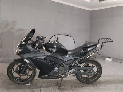 Kawasaki NINJA250
