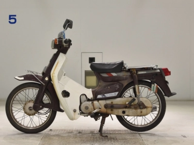Honda C90