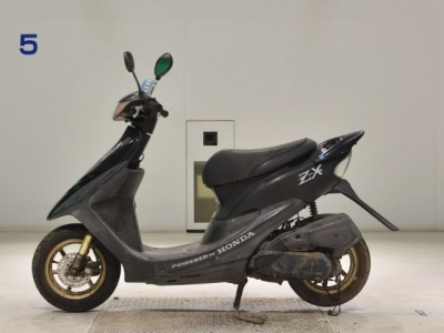 Honda DIO ZX
