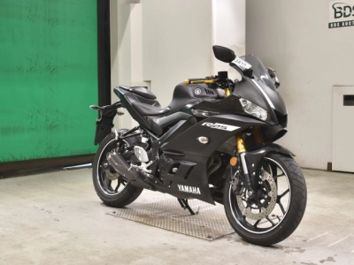 Yamaha YZF-R25