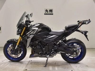 Suzuki GSX-S750