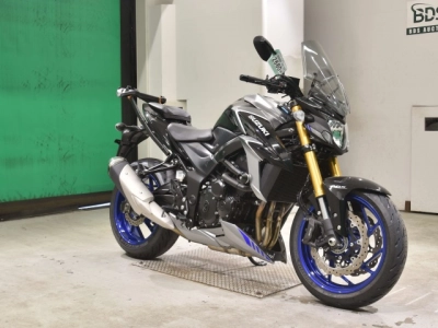 Suzuki GSX-S750