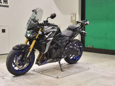 Suzuki GSX-S750