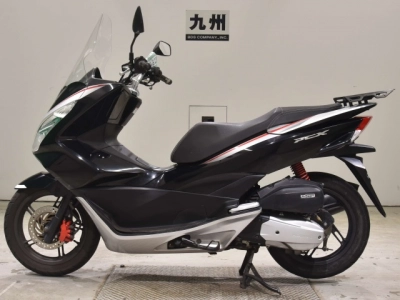Honda PCX125-2