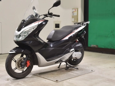 Honda PCX125-2