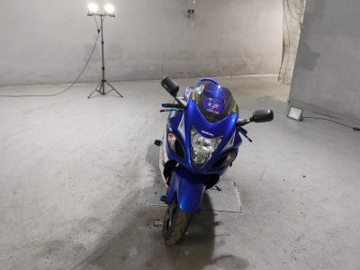 Suzuki GSX1300R HAYABUSA