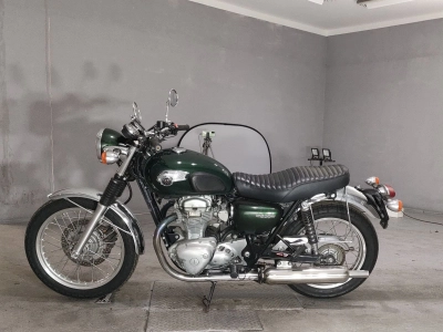 Kawasaki W800
