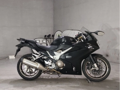 Honda VFR800F