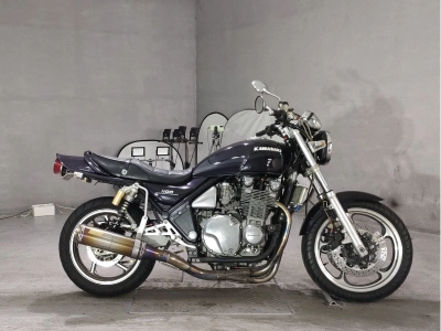 Kawasaki ZEPHYR1100