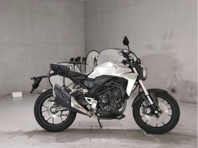 Honda CB250R