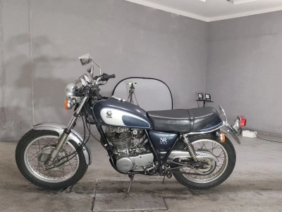 Yamaha SR500-1