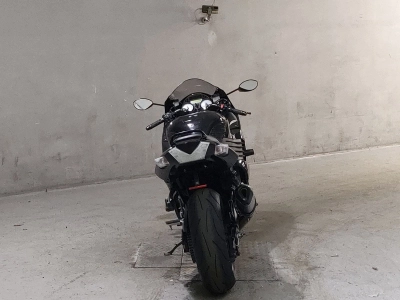 Kawasaki ZZR1400