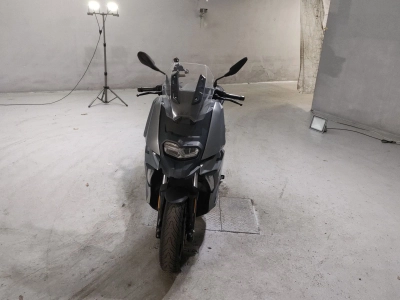 BMW BMW C400X