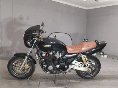 Yamaha XJR1200