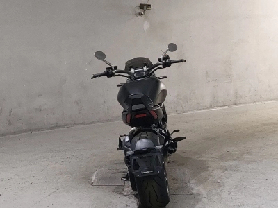 Ducati  DUCATI X DIAVEL 